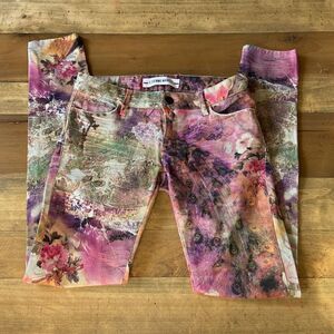 Etienne Marcel designer floral jeans. Size 24